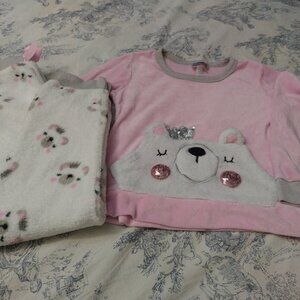 BMagical Snuggly Pajama Set